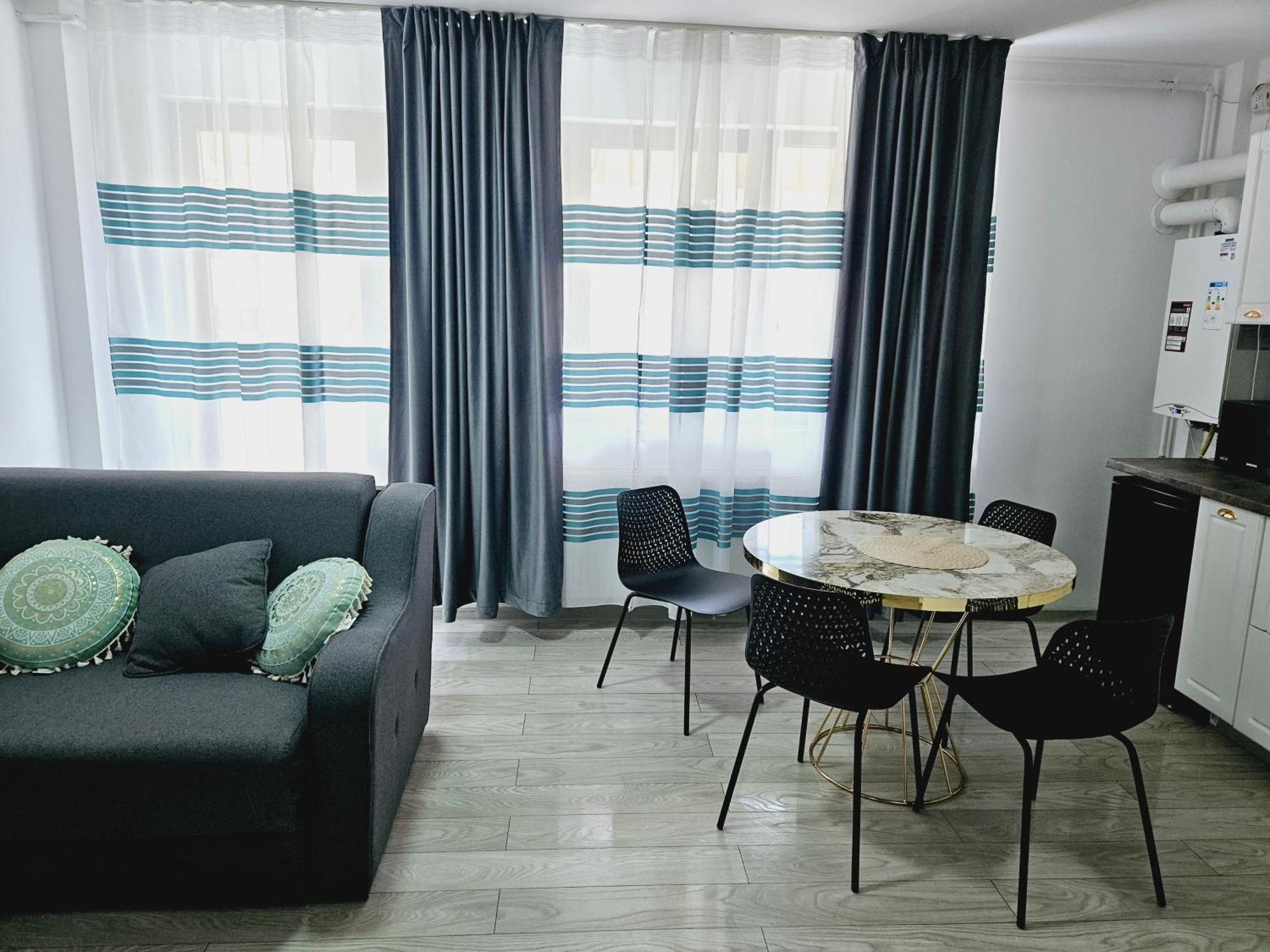Comapart1 Bacau Exterior photo